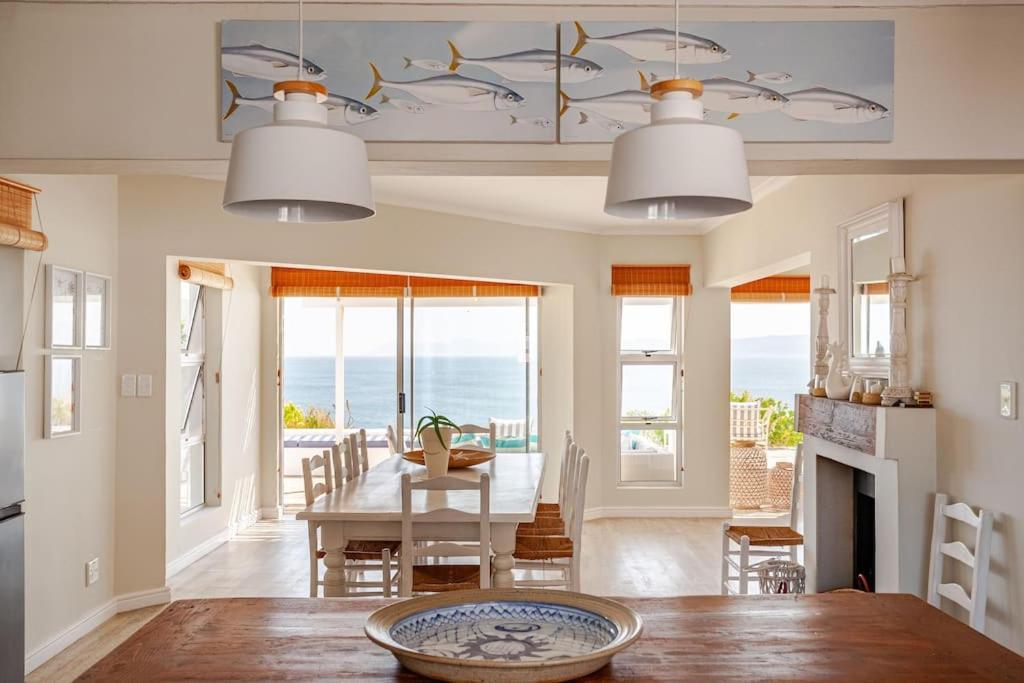 La Petite Baleine Oceanfront Luxury Villa De Kelders Exterior foto